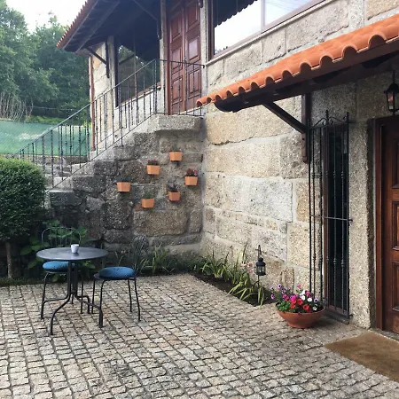 Bergui - Penzion Guimarães